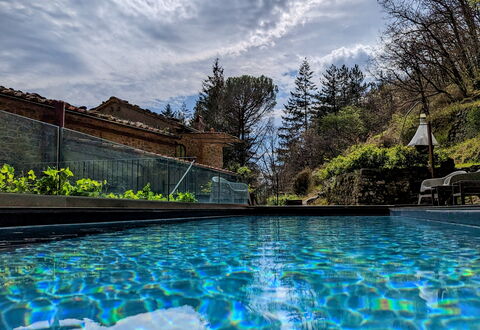 Mulino Morandi: Water, Cloud, Sky, Water Resources, Plant, Swimming Pool, Azure, Building, Tree, Natural Landscape