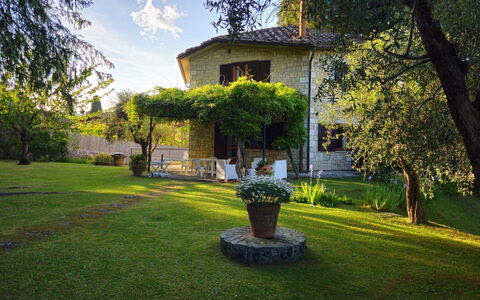 La Piccola Rocca: Architecture, Shrub, Garden, House, Home, Lawn, Cottage, Estate, Backyard, Landscaping