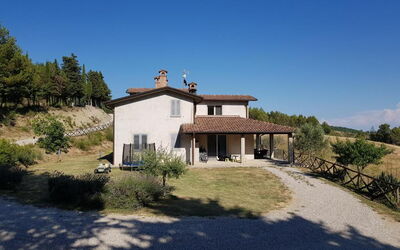Casa Tiberina Apartments With Pool In Umbria
