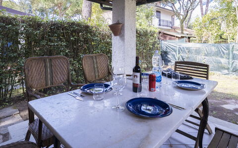 Dimora Del Capitano: Table, Tableware, Furniture, Plant, Chair, Building, Outdoor Table, Tree, Outdoor Furniture, House