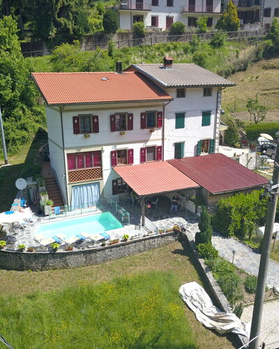 Villa La Rocca: Building, Window, House, Urban Design, Tree, Leisure, Landscape, Real Estate, Rural Area, Cottage
