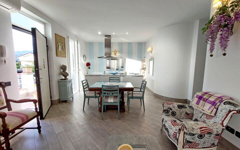 Appartamento Mare Azzurro: Table, Furniture, Property, Picture Frame, Building, Couch, Chair, House, Interior Design, Yellow