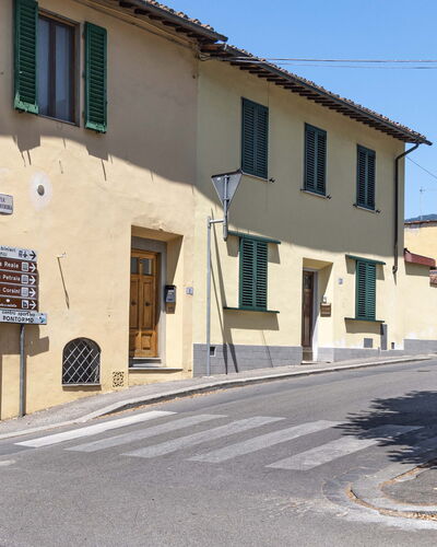 Florentine Careggi Loft: Sky, Property, Window, Building, Road Surface, Tree, Residential Area, House, Asphalt, Plant