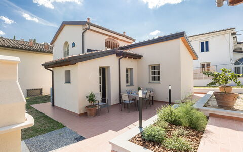 Villacolle 1, Poggio a Caiano, Hot Tub, Wifi, Ac: Plant, Cloud, Building, Sky, Property, Window, Door, House, Land Lot, Interior Design