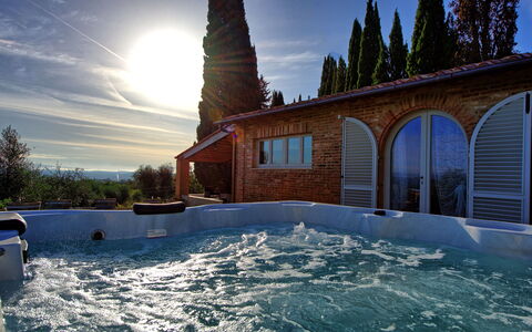 Casa Andrea: Sky, Water, Cloud, Building, Plant, Window, Tree, Swimming Pool, Sunlight, House