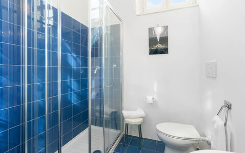 Poggetti San Luigi Country Home Follonica: Property, Plumbing Fixture, Azure, Blue, Bathroom, Purple, Interior Design, Building, Toilet