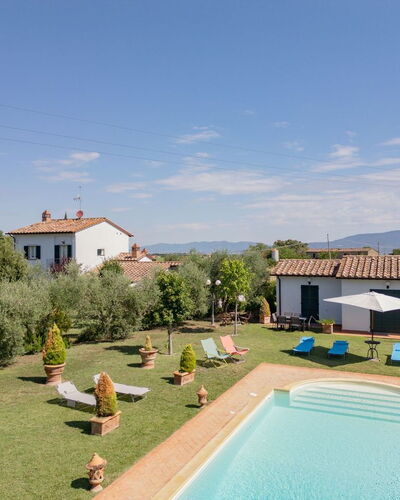 Villa Elena: Estate, Hacienda, Farmhouse, Lawn, Swimming Pool, Yard, Villa, Backyard, Eco Hotel, Plantation