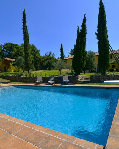 Villa Il Troscione: Blue, Swimming Pool, Shade, Garden, Landscaping, Resort, Outdoor Furniture, Water Feature, Hacienda, Backyard
