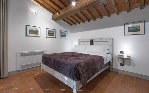 La Capanna, Borgo Campassini, Monteriggioni: Interior Design, Ceiling, Floor, Room, Apartment, Bedroom, Bed, Picture Frame, Bed Frame, Bedding