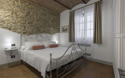La Piazzetta, Borgo Campassini, Monteriggioni: Interior Design, Bedroom, Furniture, Ceiling, Bed, Room, Flooring, Floor, Bedding, Lighting
