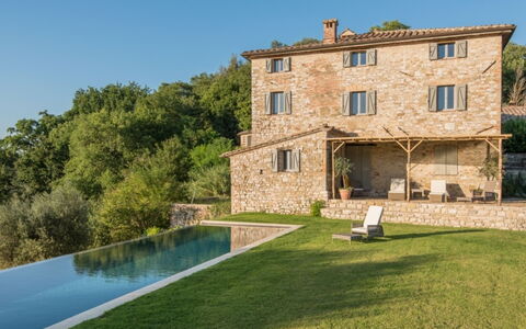 Villa Ugo: Home, Cottage, Farmhouse, Estate, Swimming Pool, Villa