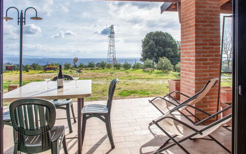 Accommodation:&nbsp;Le Debbiare 500.16