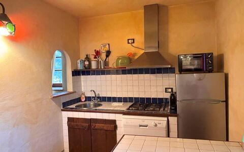 Appartamento Bellosguardo, Wifi, Near Perugia: Kitchen, Countertop, Interior Design, Kitchen Appliance, Flooring, Kitchen Stove, Major Appliance, Lighting, Stove, Floor