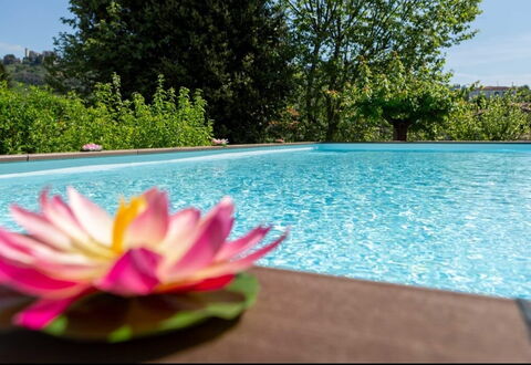 Casale La Pieve: Water, Swimming Pool, Garden, Landscaping, Resort, Water Feature, Eco Hotel, Botanical Garden, Backyard