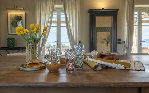 Battisole: Furniture, Interior Design, Table, Tableware, Wood, Lighting, Flooring, Chair, Kitchen & Dining Room Table, Dining Room