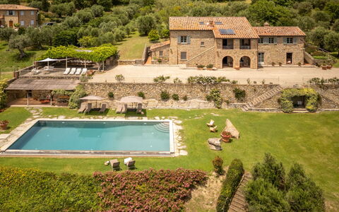 Villa Domus Papi: Estate, Swimming Pool, Hacienda, Villa, Farmhouse, Mansion, Garden, Resort, Eco Hotel, Landscaping
