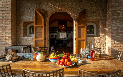 Villa Olivo: Furniture, Wall, Interior Design, Chair, Wood, Table, Flooring, Kitchen & Dining Room Table, Ceiling, Dining Room