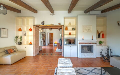 La Piccola Oasi: Furniture, Flooring, Interior Design, Wall, Floor, Wood, Ceiling, Room, Living Room, Lighting