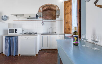 Accommodation:&nbsp;Pinolo Apartment With Pool, Casole D'elsa