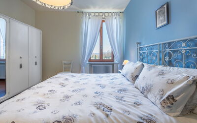 Accommodation:&nbsp;Pinolo Apartment With Pool, Casole D'elsa