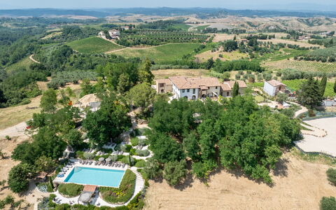 Belmonte Spereto Apartment With Pool, Montaione: Tree, Residential Area, Landscape, Land Lot, Human Settlement, Estate, Swimming Pool, Bird'S-Eye View, Resort, Aerial Photography