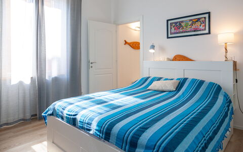 La Casa Dei Mandarini: Furniture, Bed, Interior Design, Bedding, Bedroom, Bed Sheet, Floor, Room, Flooring, Linens