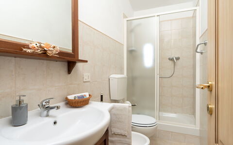 Villa Gori: Flooring, Bathroom Sink, Interior Design, Floor, Plumbing Fixture, Bathroom, Sink, Toilet, Toilet Seat, Furniture