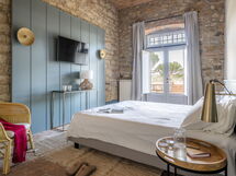 Accommodation:&nbsp;Relais Badia a Passignano - Appartamento Chardonna