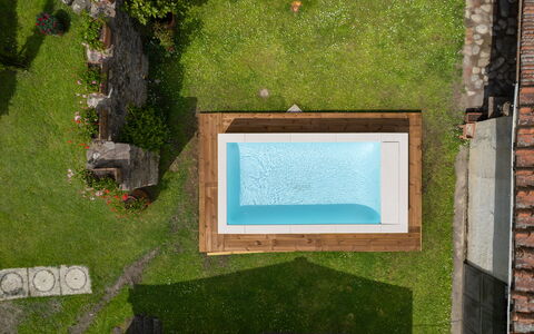 Villa Fornaci: Swimming Pool, Composite Material, Garden, Leisure, Backyard, Lawn, Landscaping, Thermae, Water Feature, Artificial Turf