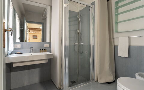 San Cristofano Blu Apartment Santa Croce, Florence: Bathroom, Plumbing Fixture, Interior Design, Flooring, Floor, Sink, Bathroom Sink, Tap, Room, Plumbing