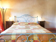 Accommodation:&nbsp;Cecilia