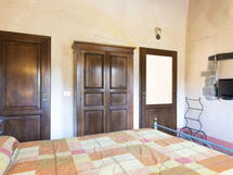 Accommodation:&nbsp;Cecilia