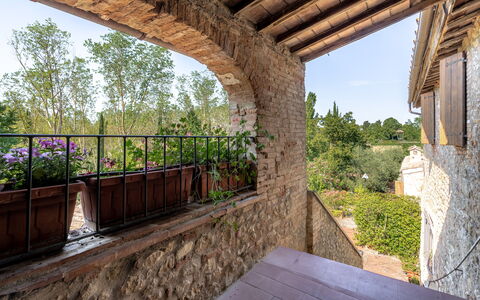 Casa La Cedrina, Pool, Lornano: Wall, Brick, Stone Wall, Brickwork, Garden, Hacienda, Houseplant, Backyard, Balcony, Flowerpot