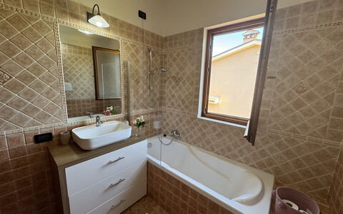 Dependance Egle: Plumbing Fixture, Flooring, Wall, Interior Design, Bathroom, Floor, Sink, Bathroom Cabinet, Bathroom Sink, Tap