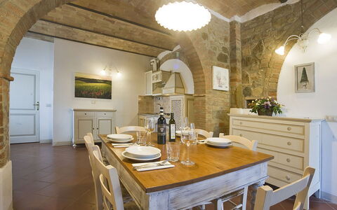 Montalcino 17: Furniture, Interior Design, Ceiling, Wood, Flooring, Table, Chair, Kitchen & Dining Room Table, Dining Room, Lighting