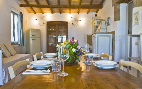 Accommodation:&nbsp;Asciano 17.2