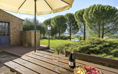 Accommodation:&nbsp;Asciano 17.2