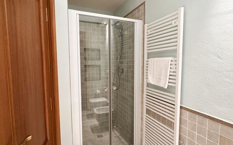 Villa Diamante: Flooring, Floor, Interior Design, Wood, Plumbing Fixture, Room, Ceiling, Plumbing, Door, Bathroom