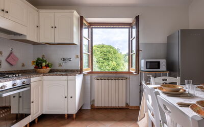 Oliveto Del Cantarello: Interior Design, Kitchen Appliance, Kitchen, Wood, Furniture, Flooring, Major Appliance, Cabinetry, Countertop, Room