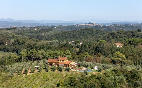 Villa Costa al Bagno: Tree, Residential Area, Landscape, House, Roof, Rural Area, Highland, Hill Station, Land Lot, Human Settlement