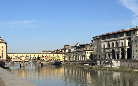 Cuore Di Firenze Apartment: Water, Water Resources, Body Of Water, Waterway, Watercourse, Channel, City, Architecture, Canal, Bridge