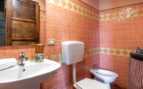 La Casina Honeymoon Cottage, Badia Agnano: Flooring, Plumbing Fixture, Interior Design, Floor, Bathroom, Sink, Tap, Plumbing, Bathroom Sink, Tile