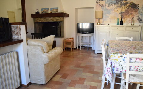 Appartamento la Fontana, Assisi: Furniture, Flooring, Interior Design, Floor, Wood, Room, Table, Chair, Lighting, Living Room