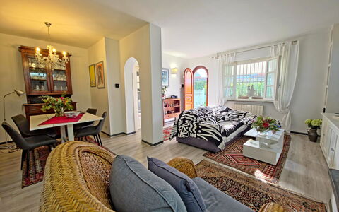 I Cipressi: Furniture, Interior Design, Couch, Flooring, Wood, Floor, Room, Living Room, Ceiling, Apartment