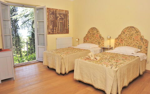 Casale Il Rondò, Private Pool, Città della Pieve: Wall, Furniture, Interior Design, Room, Linens, Bedroom, Bed, Bedding, Bed Sheet, Chair