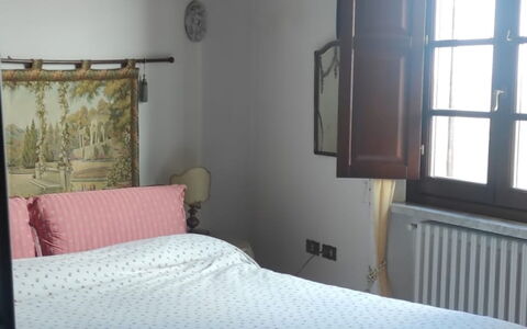 Villa Luce San Miniato: Bed, Bedroom, Bedding, Bed Sheet, Furniture, Linens, Interior Design, Textile, Floor, Bed Frame