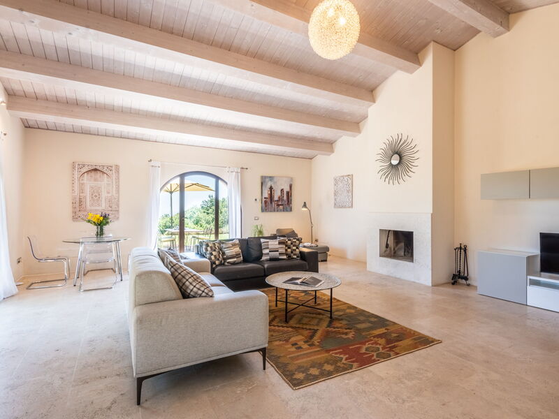 Accommodation:&nbsp;Villa Falco