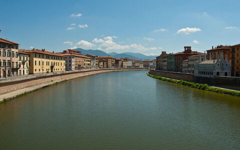 La Casa degli Artisti, Jacuzzi, Marliana: Water, Water Resources, Body Of Water, Waterway, Watercourse, Channel, City, Canal, Bank, Cloud