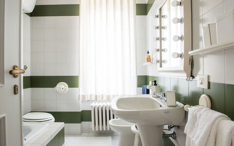 Villa El Olivar: Interior Design, Bathroom, Flooring, Plumbing Fixture, Bathroom Sink, Toilet, Floor, Sink, Toilet Seat, Plumbing