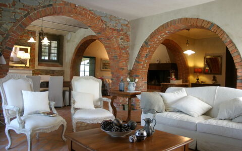 Villa Il Colto: Furniture, Interior Design, Wall, Couch, Wood, Flooring, Table, Ceiling, Room, Living Room